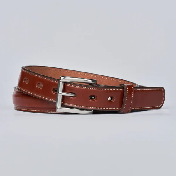 The Esquire raised leather belt for men, handcrafted by Nova X Leather Epping Melbourne